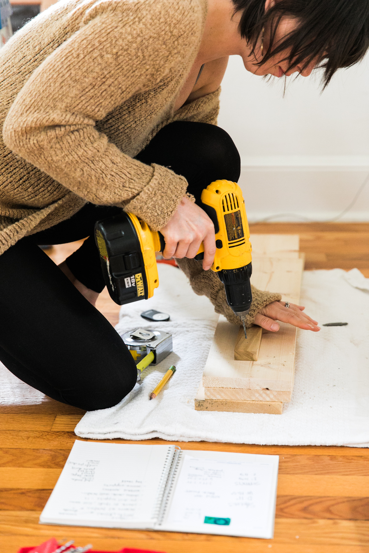 Make the Best of Awkward Spaces with this DIY Bookshelf | How to Build a Bookcase | Jessica Brigham | Magazine Ready for Life