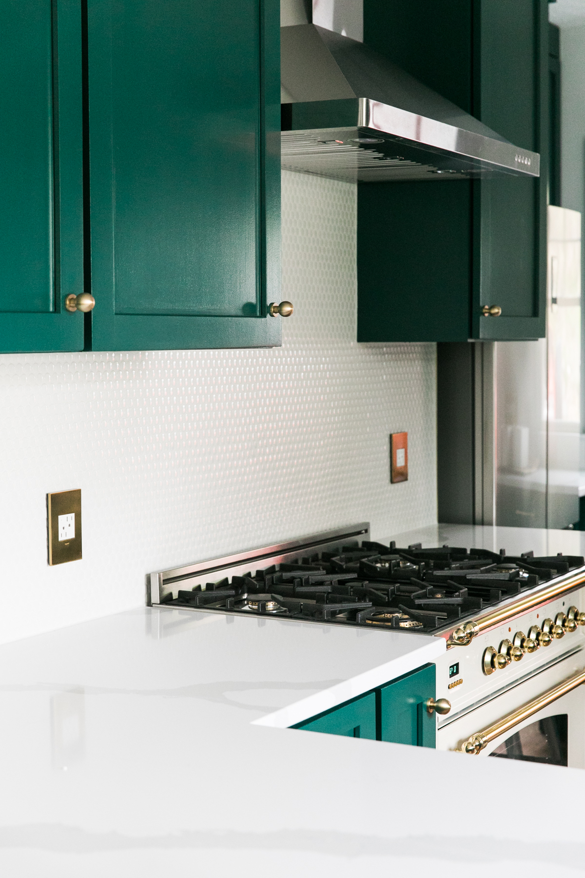 One Room Challenge | Green Kitchen Glamazon | Kitchen Mood Board | Open Kitchen Design | Kitchen Renovation | Jessica Brigham | Magazine Ready for Life | www.jessicabrigham.com