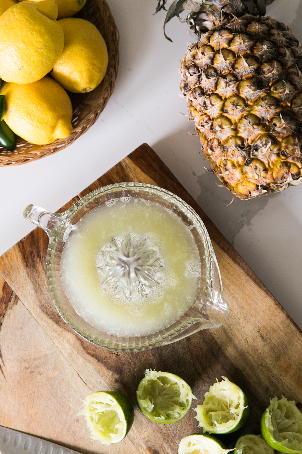 Grilled Pineapple and Jalapeño Margarita | The Spicy Señorita | Summer Cocktails | Tequila Cocktails | Jessica Brigham | Magazine Ready for Life