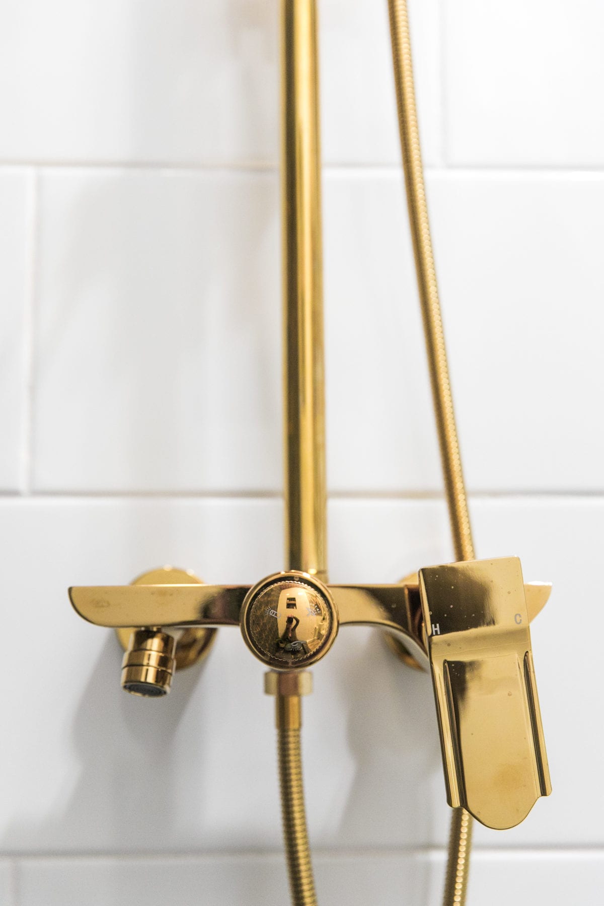 Bold + Glammy Guest Bathroom REVEAL | Bathroom Renovation | Bath Remodel | Jessica Brigham | Magazine Ready for Life | jessicabrigham.com