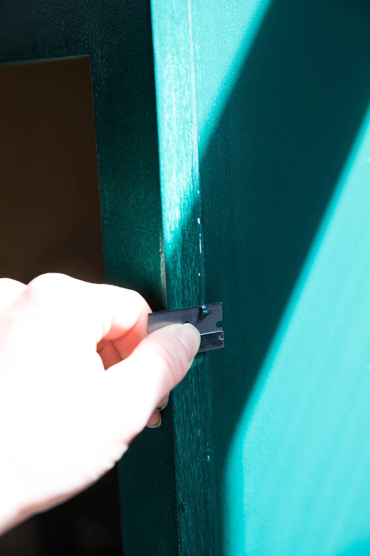 Kitch Sitch* | How To Paint Kitchen Cabinets | DIY | Jessica Brigham | Magazine Ready for Life | JessicaBrigham.com