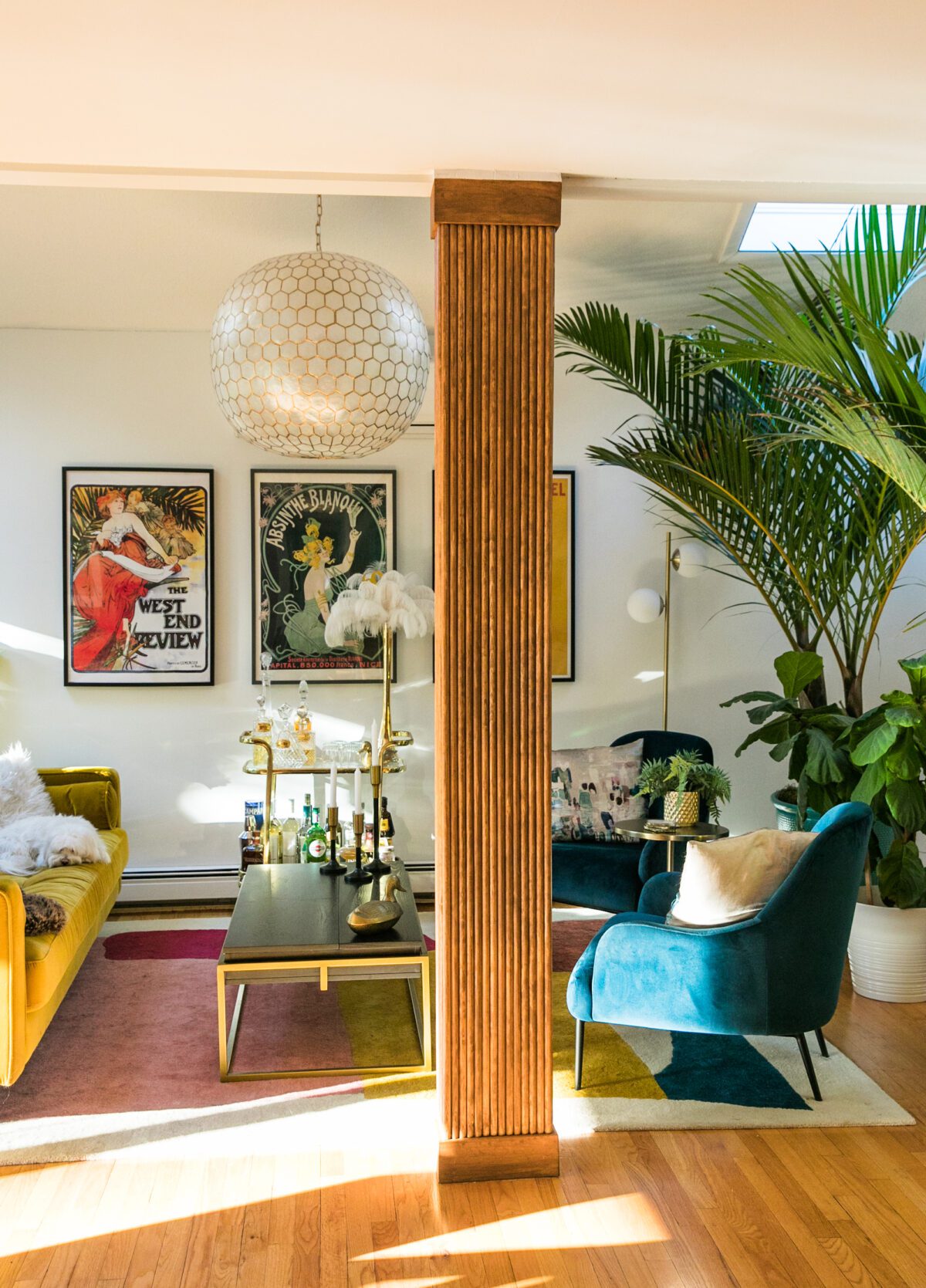 DIY Fluted Column Wall Treatment | Hollywood Regency Inspired Interiors | Jessica Brigham | JessicaBrigham.com