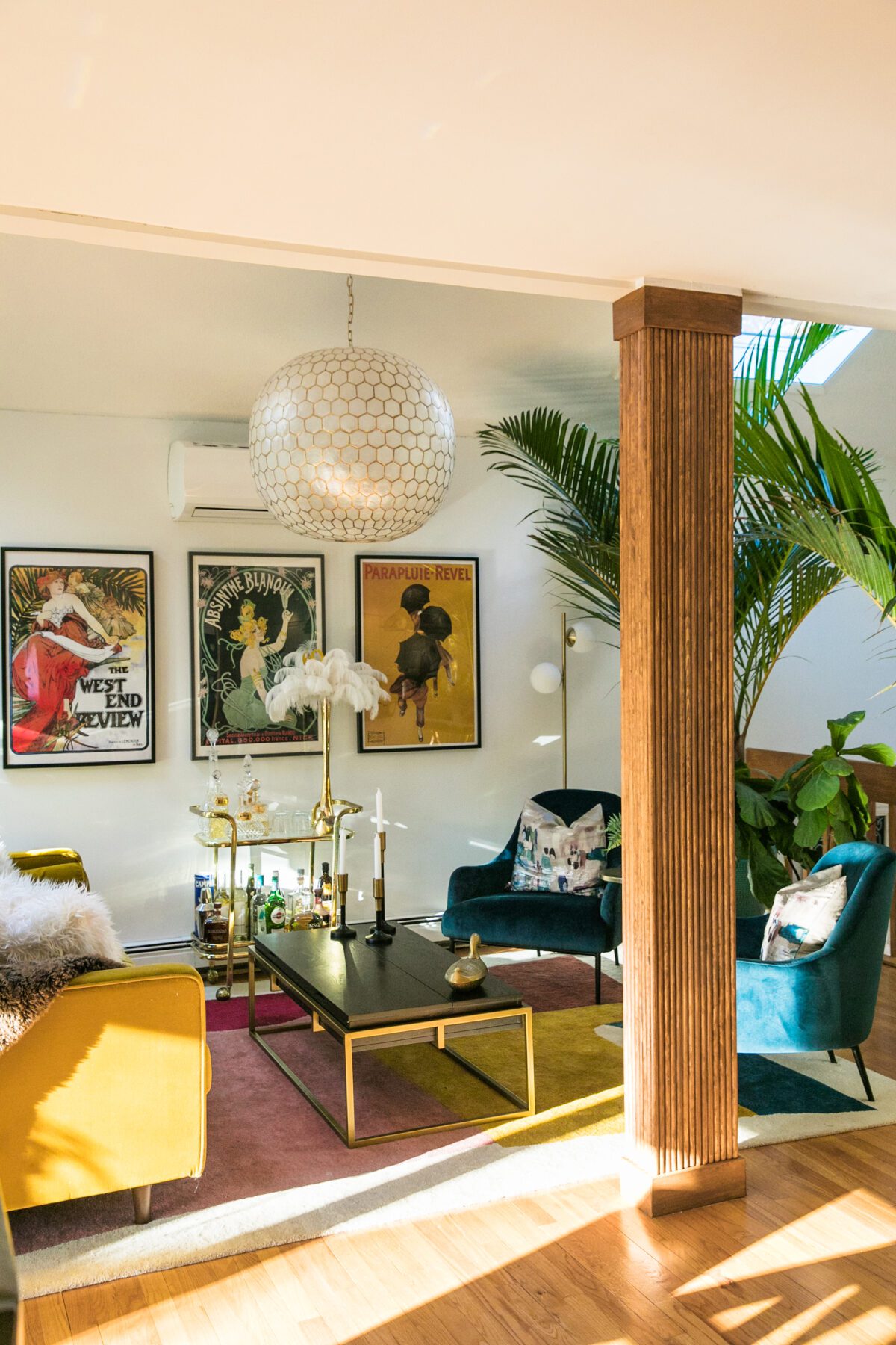DIY Fluted Column Wall Treatment | Hollywood Regency Inspired Interiors | Jessica Brigham | JessicaBrigham.com